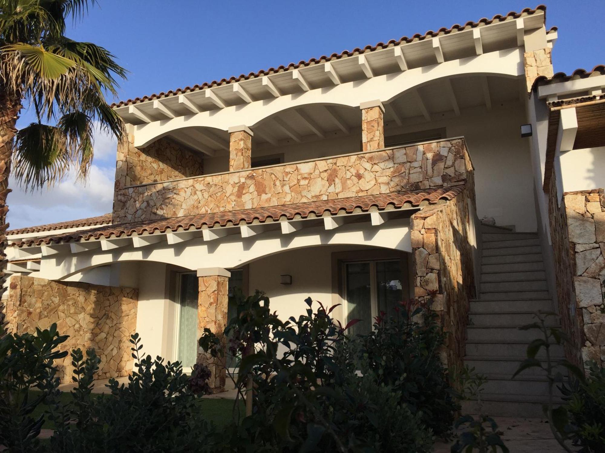 Residence Elegance Ville Ed Appartamenti A Порто Пино Екстериор снимка