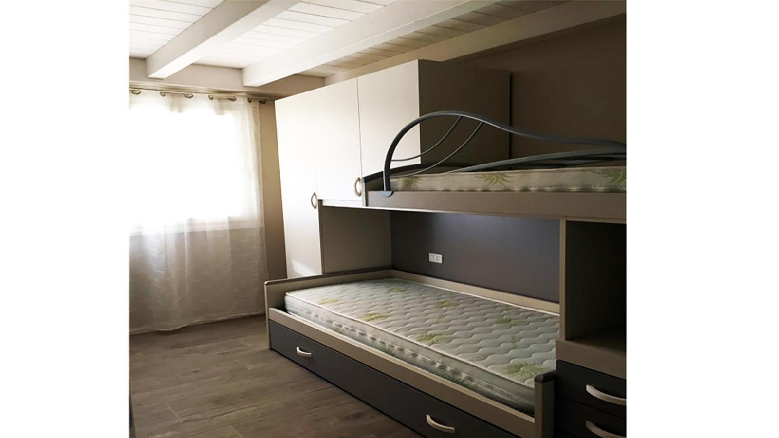 Residence Elegance Ville Ed Appartamenti A Порто Пино Екстериор снимка